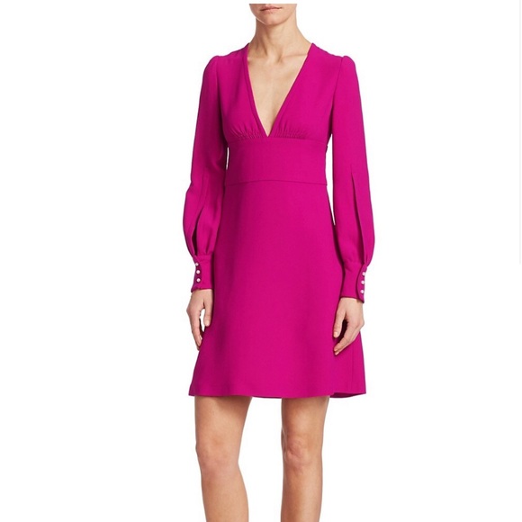 No. 21 Dresses & Skirts - No. 21 Short V-Neck Short Donna Dress Size 42 | Medium